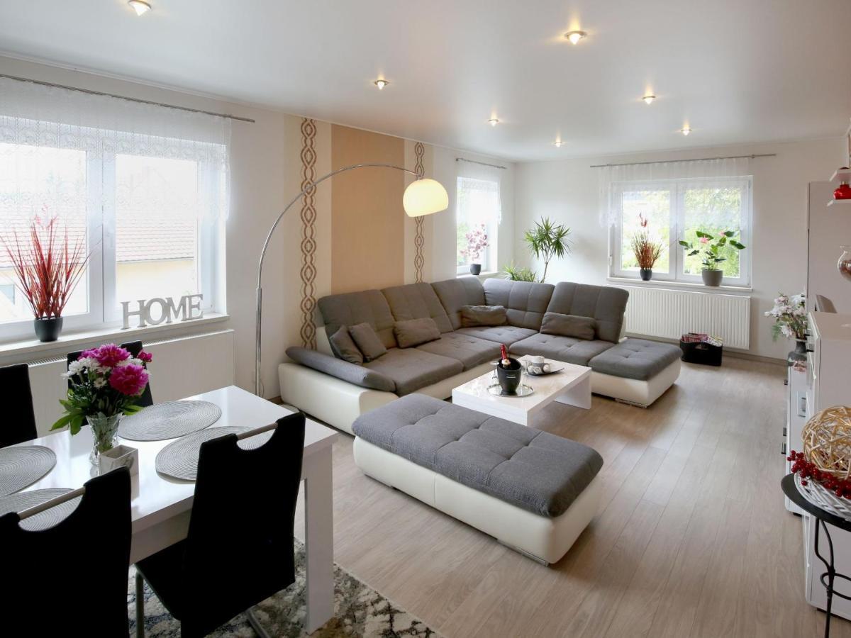 Ferienwohnungen Haus Angela Mühlhausen Exteriör bild